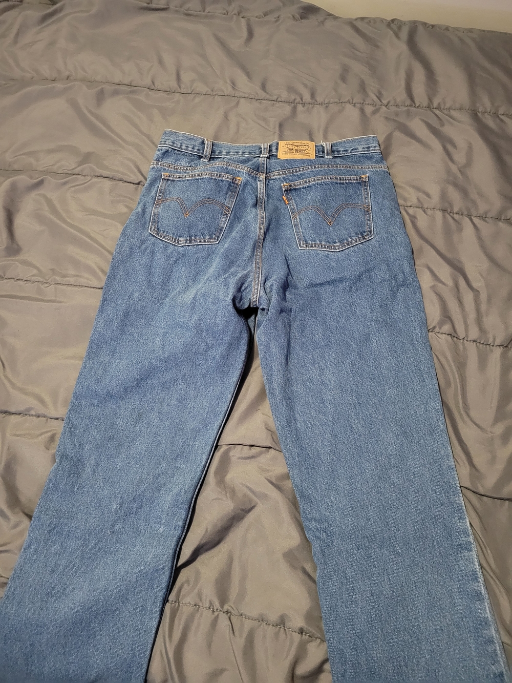Vintage Levi's Straight-Leg Men's Denim Jeans in Blue